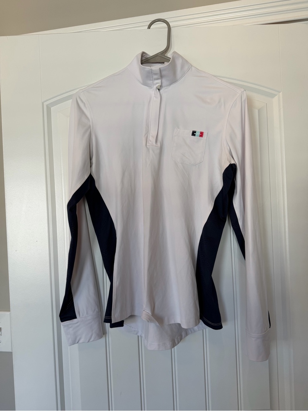 Hunt Club White and Navy Show Shirt